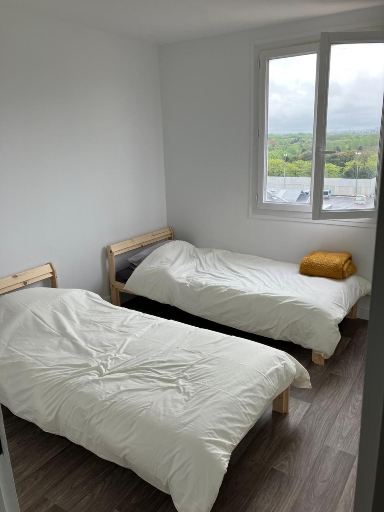 Logement Spacieux A 15Min De Paris - Free Parking - Free Wifi パンタン エクステリア 写真